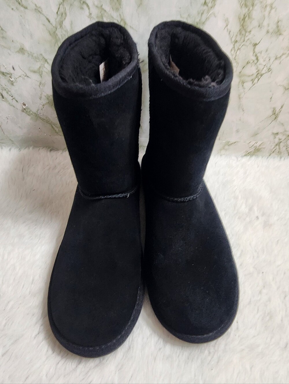 KOOLABURRA by UGG Black Leather Boors